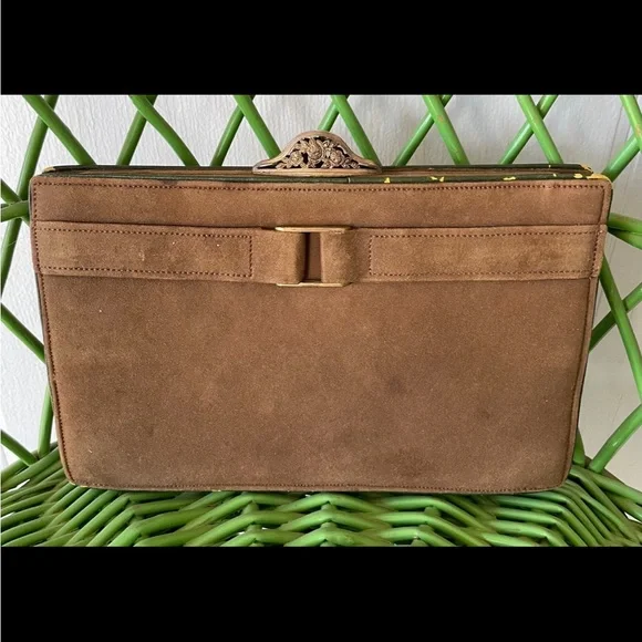 Vintage Austrian floral clutch - Picture 2 of 8